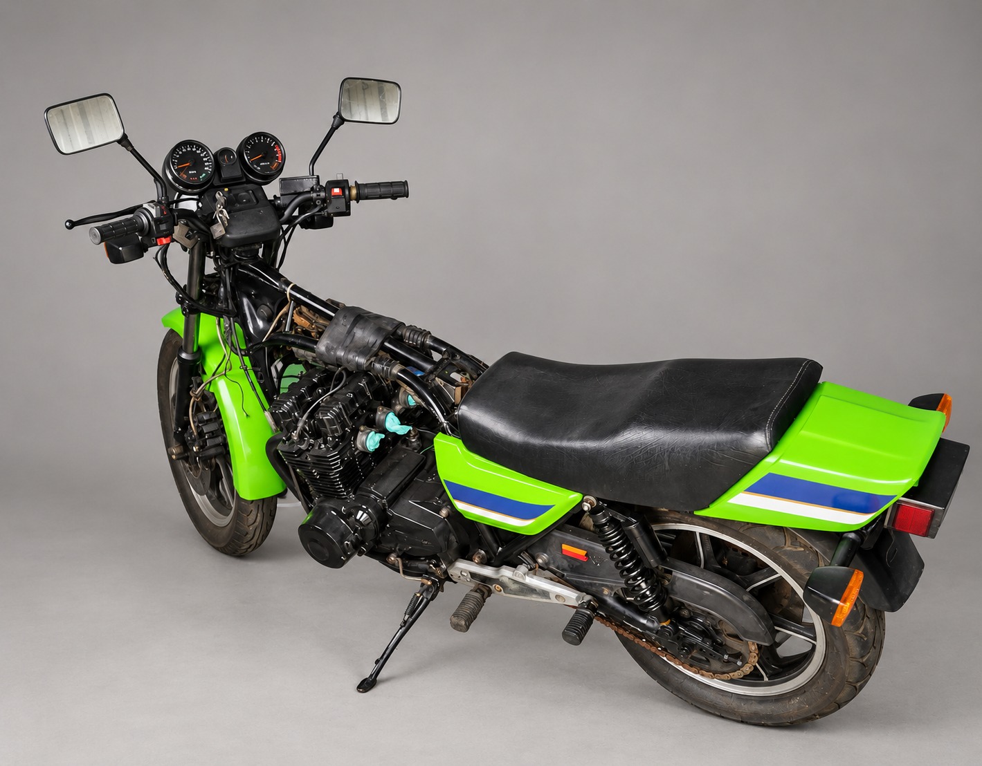 Green 1980 Kawasaki Z1000 custom build in progress